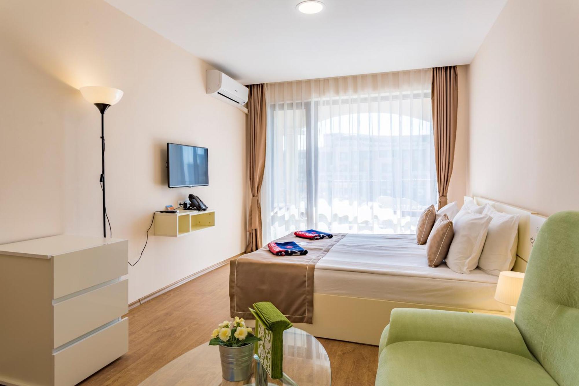 Prestige Mer D'Azur Sunny Beach Exterior foto